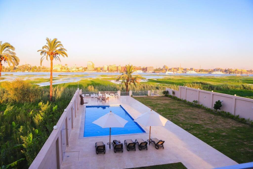 Royal Nile Villa - Nile View Apartment 1 Luxor Kültér fotó