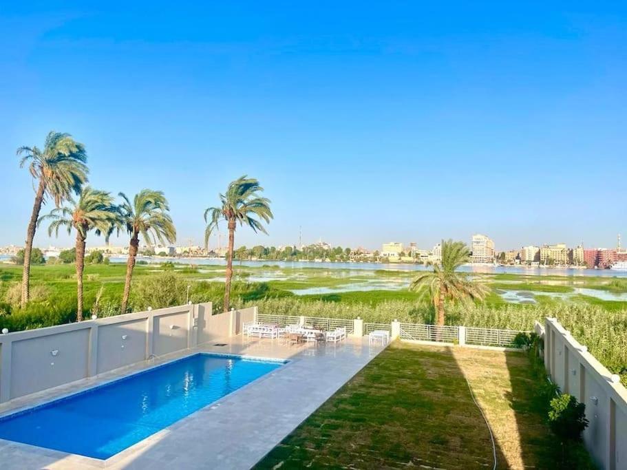 Royal Nile Villa - Nile View Apartment 1 Luxor Kültér fotó