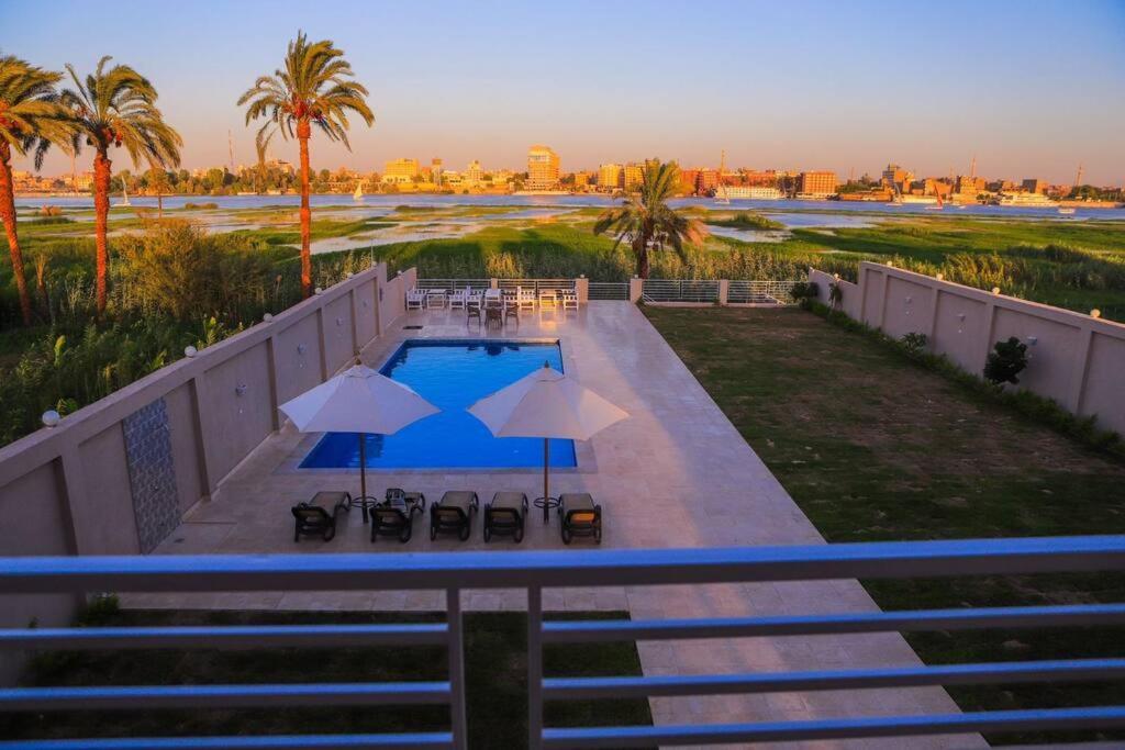 Royal Nile Villa - Nile View Apartment 1 Luxor Kültér fotó