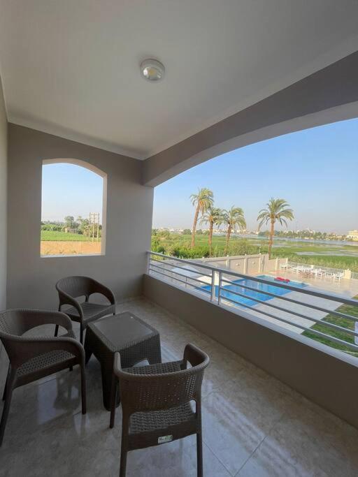 Royal Nile Villa - Nile View Apartment 1 Luxor Kültér fotó